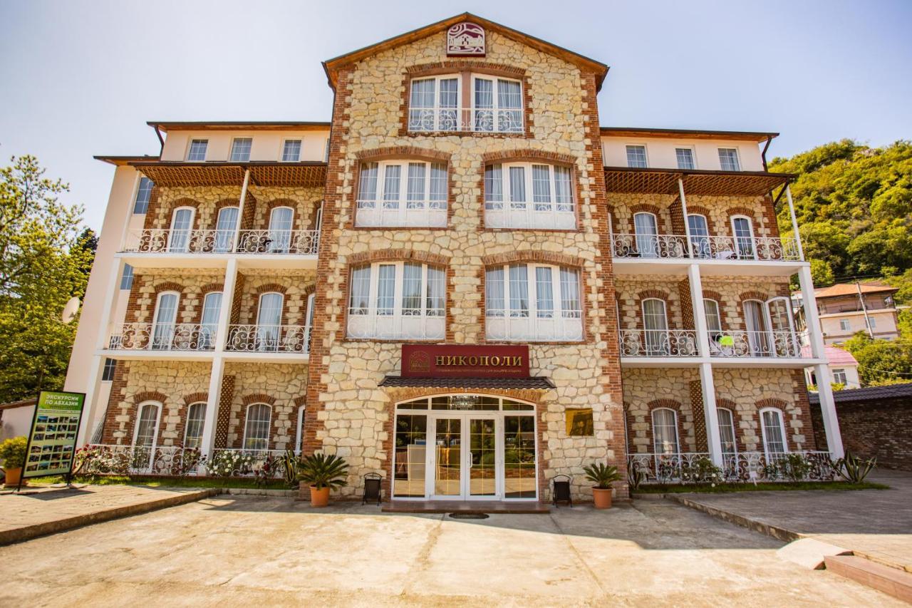 Hotel Nikopoli On Vodopadnaya 21А New Athos 外观 照片