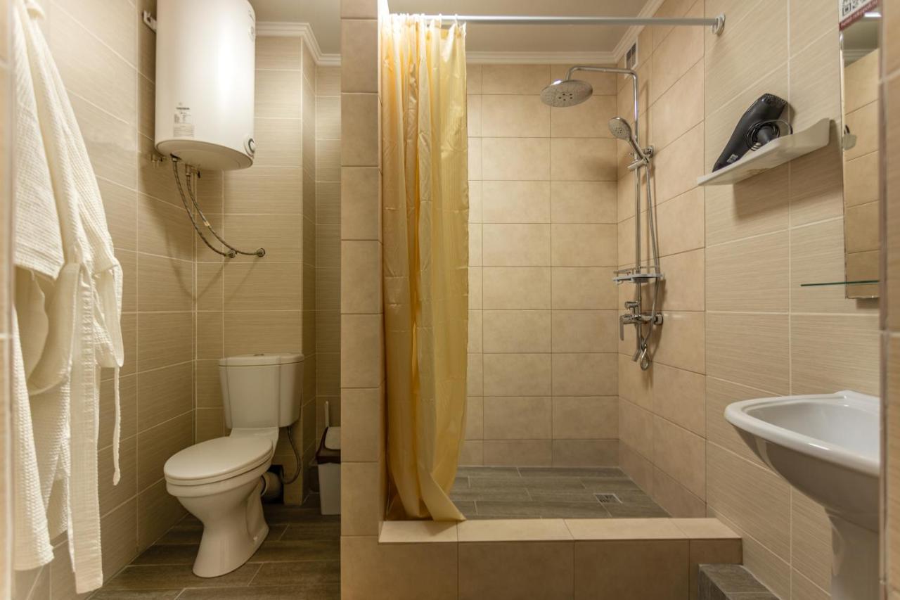 Hotel Nikopoli On Vodopadnaya 21А New Athos 外观 照片