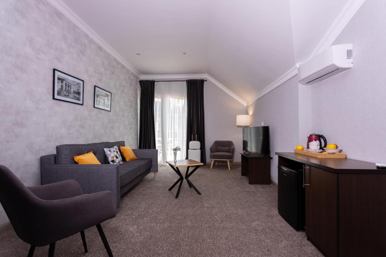 Hotel Nikopoli On Vodopadnaya 21А New Athos 外观 照片
